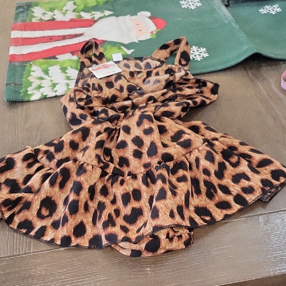 Other - Leopard Print Ruffled Dress